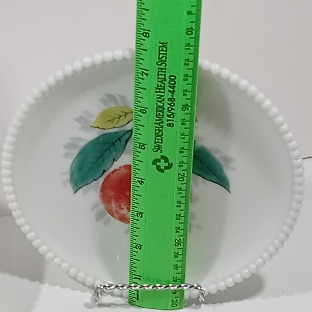 White Milk Glass Painted Fruit Decorative Beaded Plates 7 in  PEAR APPLE - Picture 4 of 7